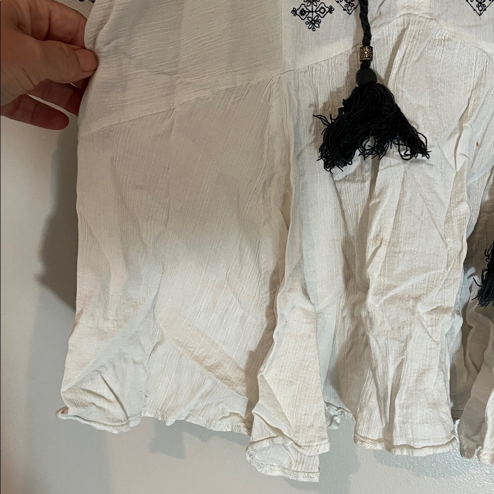 Maurices White Cold Shoulder Blouse with Black Embroidery Medium - Picture 4 of 8